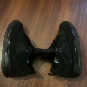 Jordan 4 black cat